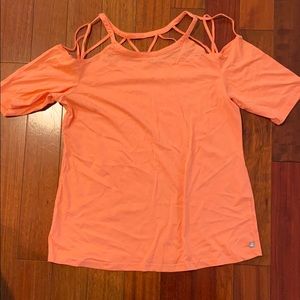 Fabletics t-shirt